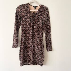 Forever 21 Floral Mini Long Sleeve Dress Lace Up Neck Women’s size M Brown Black